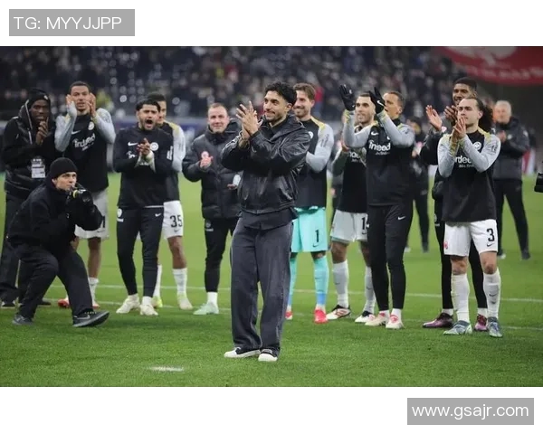 曼城击败切尔西晋级足总杯八强，瓜迪奥拉盛赞球队表现出色