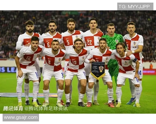 克罗地亚与斯洛伐克国家队最新大名单分析与对比