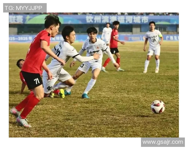 凭祥市足球比赛直播现场精彩纷呈球迷热情高涨共同见证足球盛宴