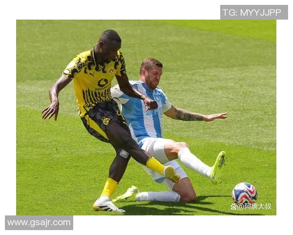 卡利亚里与佛罗伦展开激烈对决谁能在意甲赛场上笑到最后